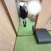 ヒメ日記 2026/05/08 18:49 投稿 イロハ Aroma De Pari（アロマ・デ・パリ）