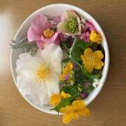 唯（ゆい） こんにちは♪ VIOLET(ヴァイオレット)