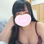 ちさと 出勤しました🤝🏼 コスプレ痴漢電車