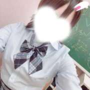 りあ 出勤してます🐈‍⬛🎀 学園collection