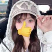 神崎みも パーカー♪ JKリフレ東京 秋葉原本店