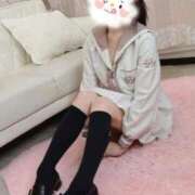 なな 急遽！ 高級オナクラ　ひよこクラブ