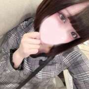 ゆん★坂道系ロリカワ現役JD★ じめじめ対策︎💕︎︎ 渋谷S級素人清楚系デリヘル chloe