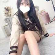 なの★男性経験1人純真アイドル 嬉しいこと♡♡ 渋谷S級素人清楚系デリヘル chloe