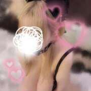 きらら ブラからいっぱいはみ出てるからみて♥️ ぷるるんギャング