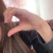 ヒメ日記 2026/04/08 23:58 投稿 白崎ゆり 全裸美女からのカゲキな誘惑