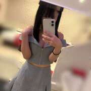 みつき 出勤してます🍓💭 New Sky