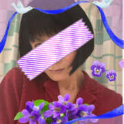 すみれ こんにちは😊 あけみ