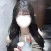 なつき 明日は２回目の出勤❤️ ノーパンエステ!?絶頂させる天使たち