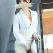 吉瀬 みな実 初日！ 白夜