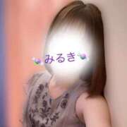 ヒメ日記 2026/05/15 20:55 投稿 姫百合みるき 断りきれない美人マッサージ嬢たち
