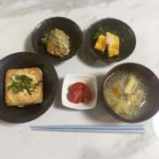 ヒメ日記 2026/04/21 04:21 投稿 ここ 女の子がセルフで撮影する店！！成田デリヘル『生パネル』伝説