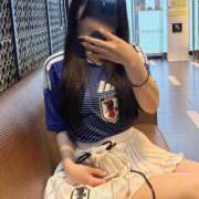 輝(きらら) 予約待ってます⚽️💙 見学娘