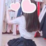 天使　ゆい ジメジメを吹き飛ばすキラキラ笑顔🌈💖💖 寝取り×制服 義理義理な女学園