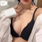 えれな Hなマッサージ🖐🏻 とある風俗店♡やりすぎさーくる新宿大久保店♡で色んな無料オプションしてみました