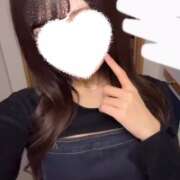 まみ★男性経験1人奇跡の原石★ この服すき？ 渋谷S級素人清楚系デリヘル chloe