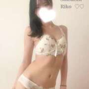 白石りこ ガチガチになってない？🫣 ファンタジアルージュ五反田