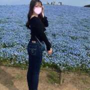 真中かんな お花見🌸 ブルーバード