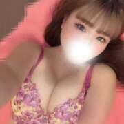 りりか 🎀：受付終了〜♡ 白い巨乳