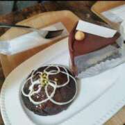 みな カフェでまったり? 新橋たっち（シンデレラグループ）