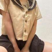 ゆは 出勤 とある風俗店♡やりすぎさーくる新宿大久保店♡で色んな無料オプションしてみました