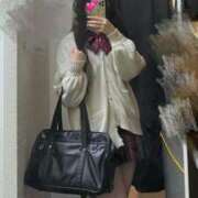 ヒメ日記 2026/04/23 13:37 投稿 らぶり 学校帰りの妹に手コキしてもらった件 谷九