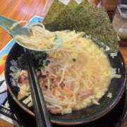 りり 家系ベジタブルラーメン 即舐め嬢