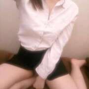 ヒメ日記 2026/08/06 09:06 投稿 綺城まこ 全裸にされた女たちor欲しがり痴漢電車
