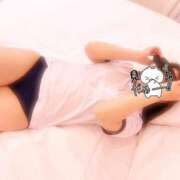 ヒメ日記 2026/08/12 22:32 投稿 綺城まこ 全裸にされた女たちor欲しがり痴漢電車