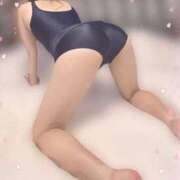 ヒメ日記 2026/05/07 09:04 投稿 ここあ コーチと私と、ビート板･･･