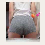 なち 🍑💕 舐めフェチの会