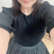 あゆみ はじめまして！明日からよろしくね💕 熟女の風俗最終章 池袋店