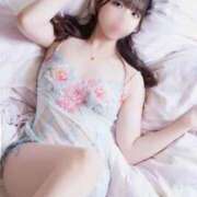 ヒメ日記 2026/08/11 21:22 投稿 しずく【ロリ×巨乳×笑顔】 ロマネ