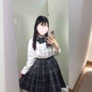 りか りか🐰💛 派遣型リフレ秋葉原　JK SEVEN