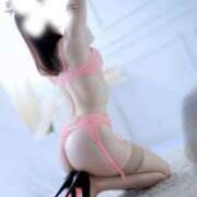 なお　清楚で純白な極上美女 🎀　❪　明日です∩^ω^∩　❫ CELEB FACE NAKASU