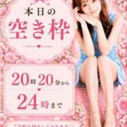ヒメ日記 2026/09/15 12:22 投稿 ゆりあ　鮮烈な存在感が光る美女 ROYAL FACE