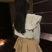 荒田 比奈 おはよう🐣🎀 人妻セレブ宮殿