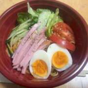 ヒメ日記 2026/04/25 17:03 投稿 りく 電車ごっこ