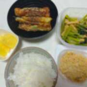 よる きっと人様に見せるものじゃない笑笑 ぽっちゃりきぶん