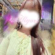 ヒメ日記 2026/10/13 19:13 投稿 小松ひより 断りきれない美人マッサージ嬢たち