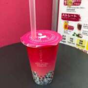 ゆな おはよう☀️出勤するよぉ❣️ コーチと私と、ビート板･･･
