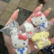 のん 出勤です✋ アラモード