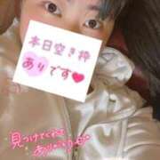 ゆりな 注いで欲しいなぁ つまみぐいイケちゃいますよ！