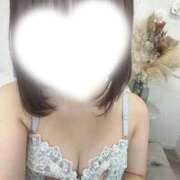 ヒメ日記 2026/08/07 05:00 投稿 みく★新卒18歳！桜庭遥花激似 Chloe鶯谷・上野店 S級素人清楚系デリヘル