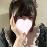 ろん ろん、おてて空いてますᐡo̴̶̷̤ ·̫ o̴̶̷̤ᐡ E+アイドルスクール新宿・歌舞伎町店