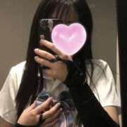 ここな 15時〜出勤しま〜す💓 私のブラジャーどこいった？