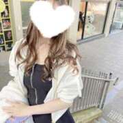 葉月　りあ ₍ᐢᵒ̴̶̷̥́  ·̮ ᵒ̴̶̷̥́ ᐢ₎ 人妻の秘密