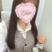椎名りあ 出勤〜💖 淫乱OL派遣商社 斉藤商事
