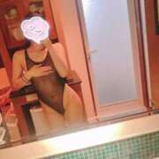 ヒメ日記 2026/05/30 13:23 投稿 つぐみ コーチと私と、ビート板･･･