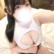 ヒメ日記 2026/08/15 16:38 投稿 福原ひなの 断りきれない美人マッサージ嬢たち